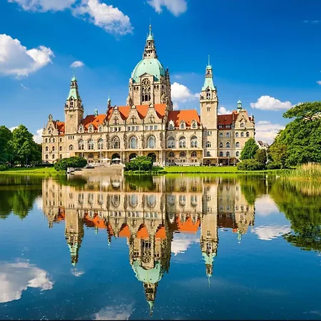 Sonne & Ruhe, Mit Terrasse Im Herzen Hannovers